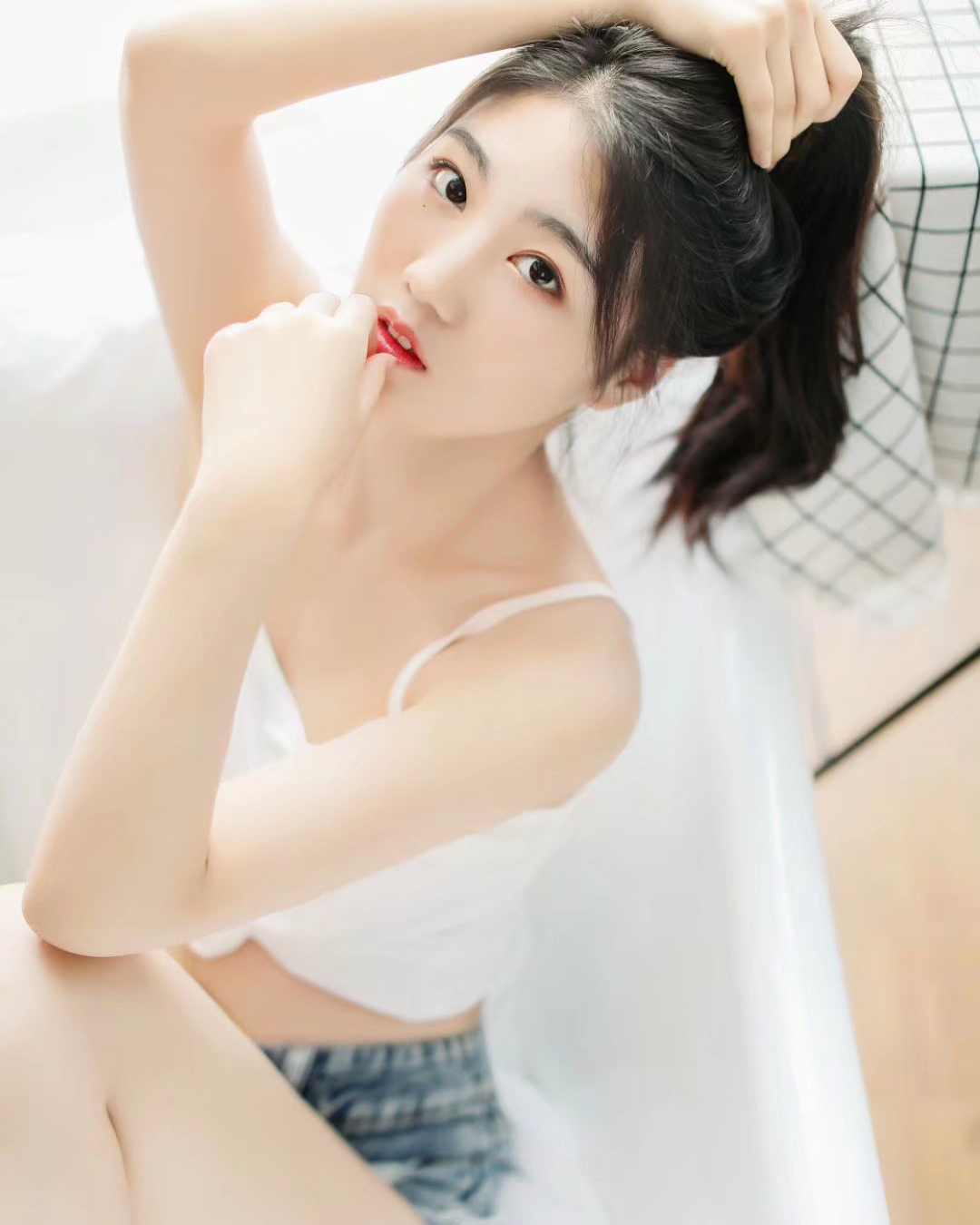极品马甲线青青