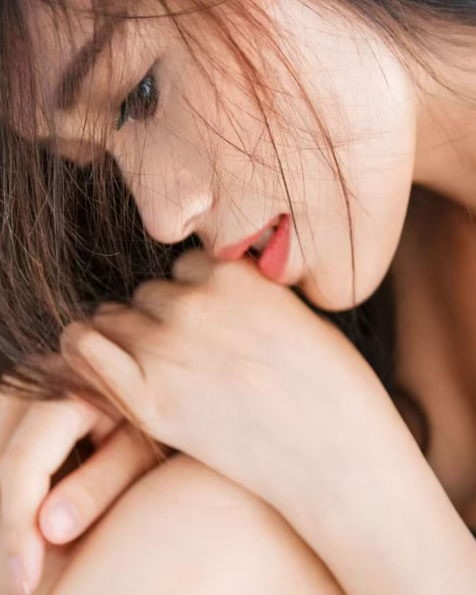 气质妹妹用笑容治愈你