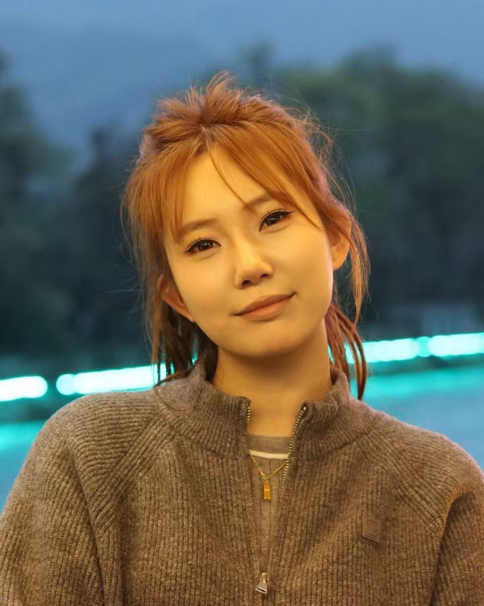 晨一东月正在直播