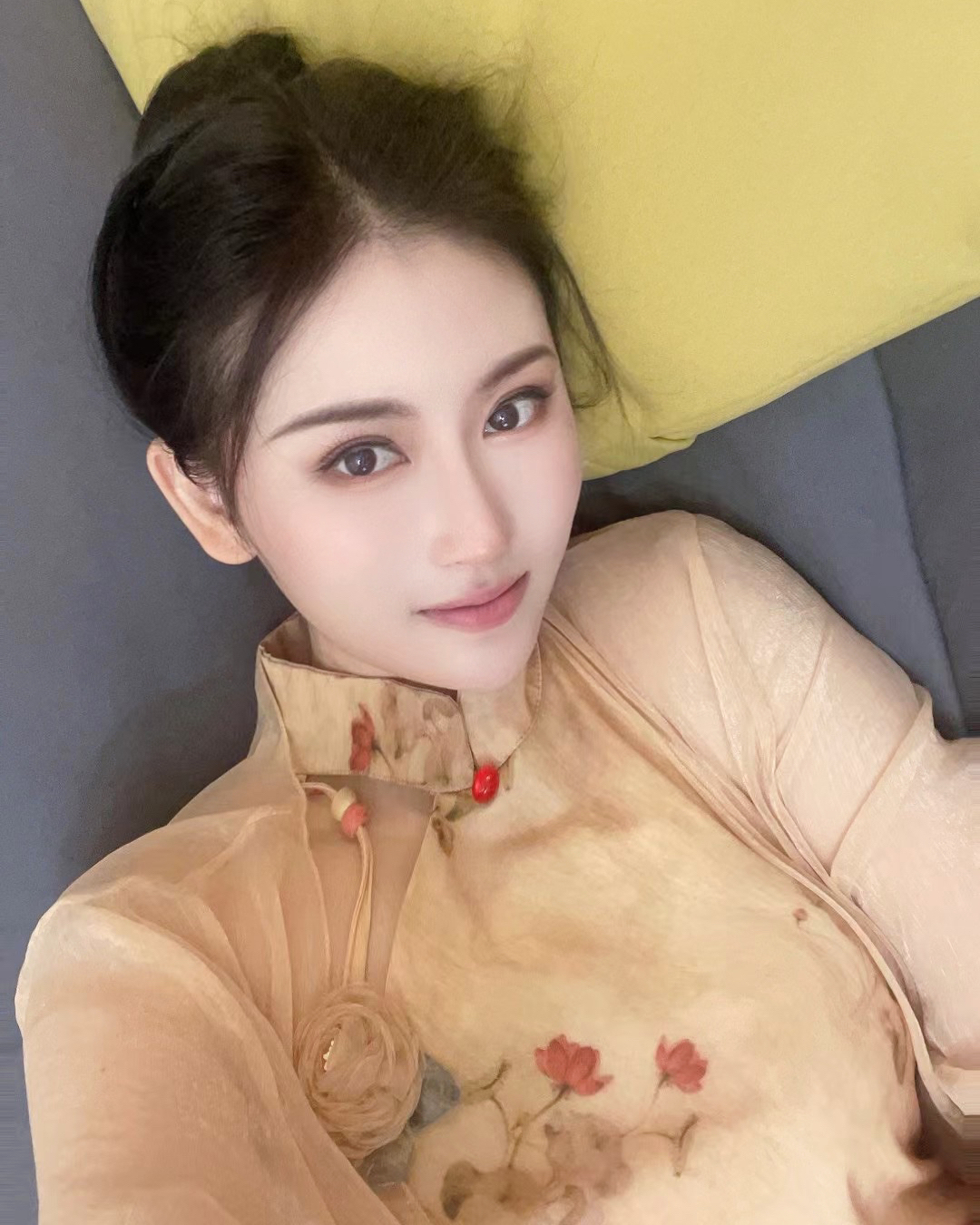 简简单单的弹琴