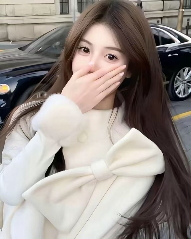 睿廷笑笑 正在直播