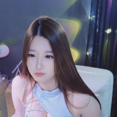 05 女大 第一天开播