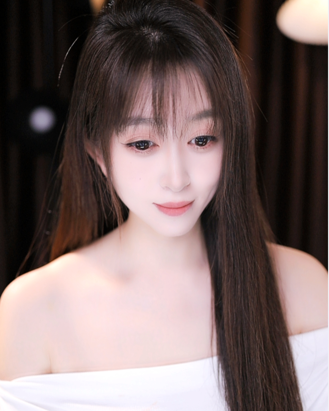 晨一曼曼 正在直播