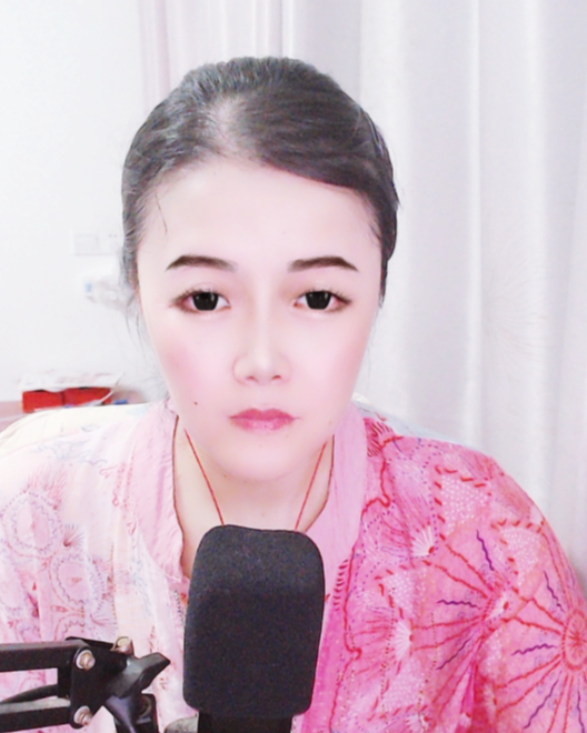 上海-青青 正在直播