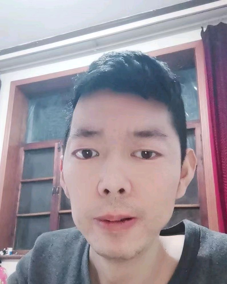 小逗乐励志主播，一切随缘