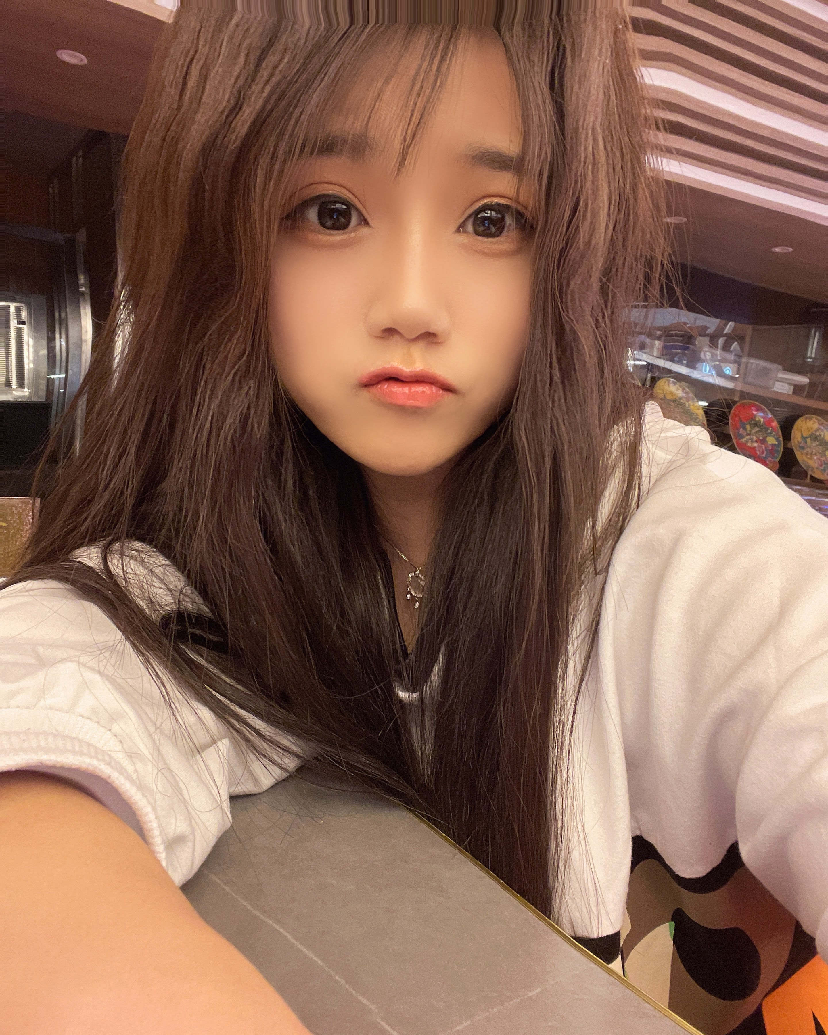 静宝儿 正在直播