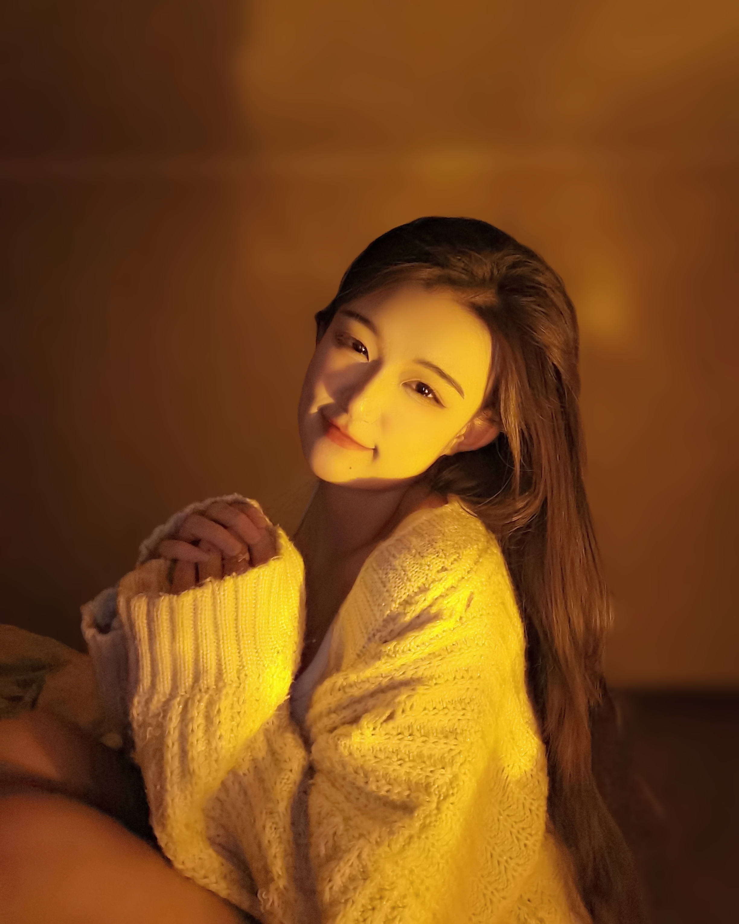 古灵精怪小女脱