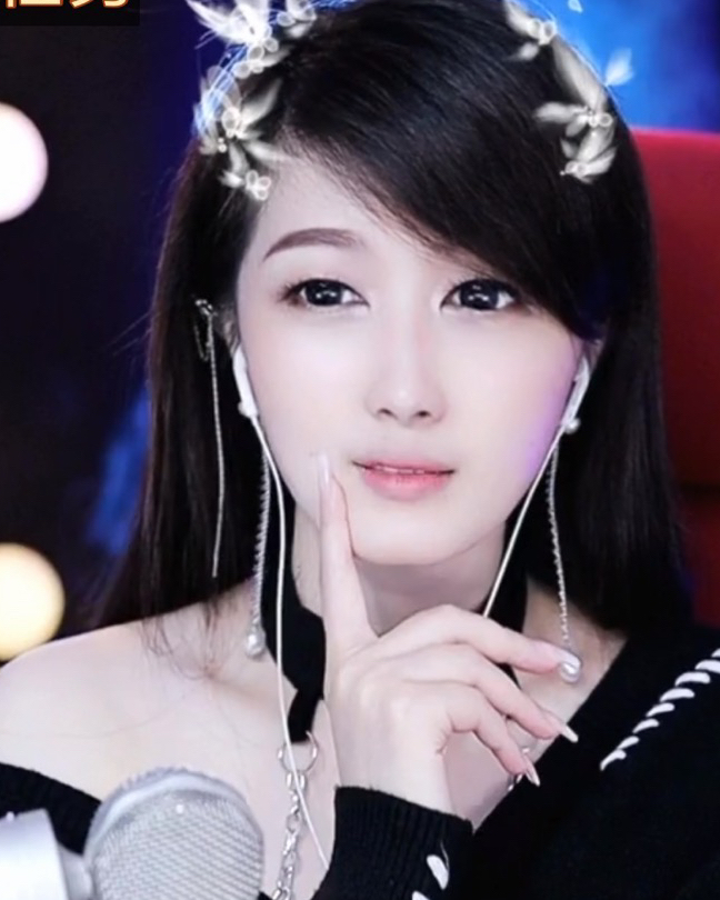 9795研儿正在直播