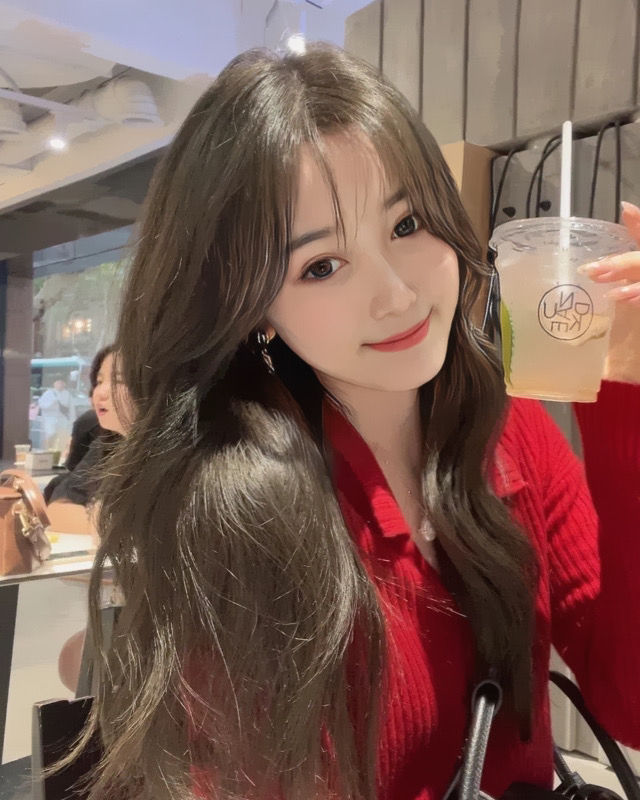 人美声甜凌薇薇