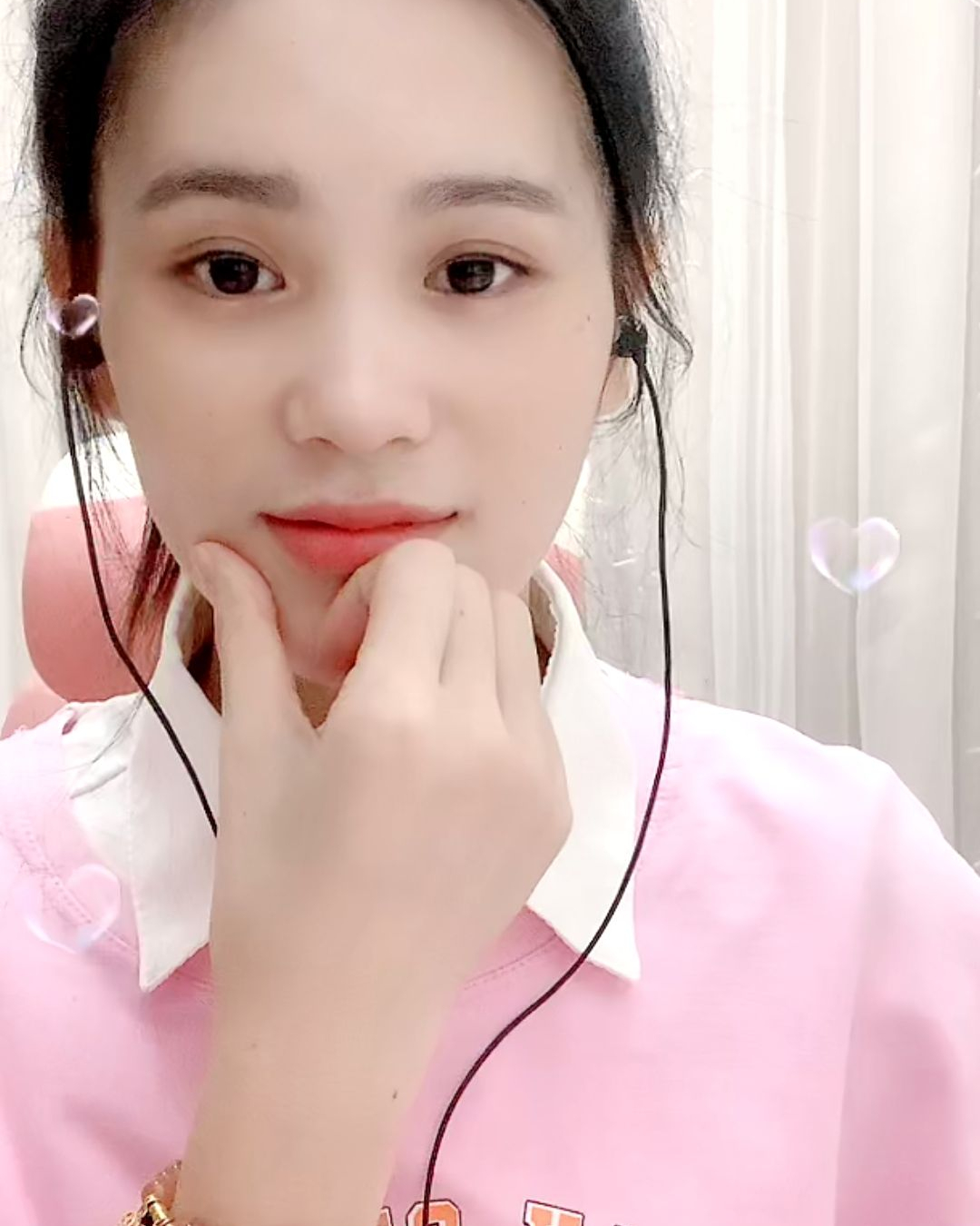 挂机听歌聊天赚电费