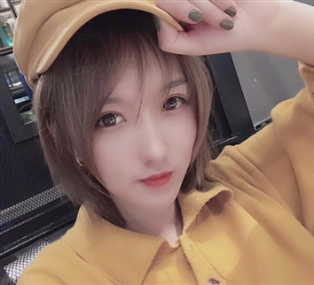 百变萝莉小月牙儿