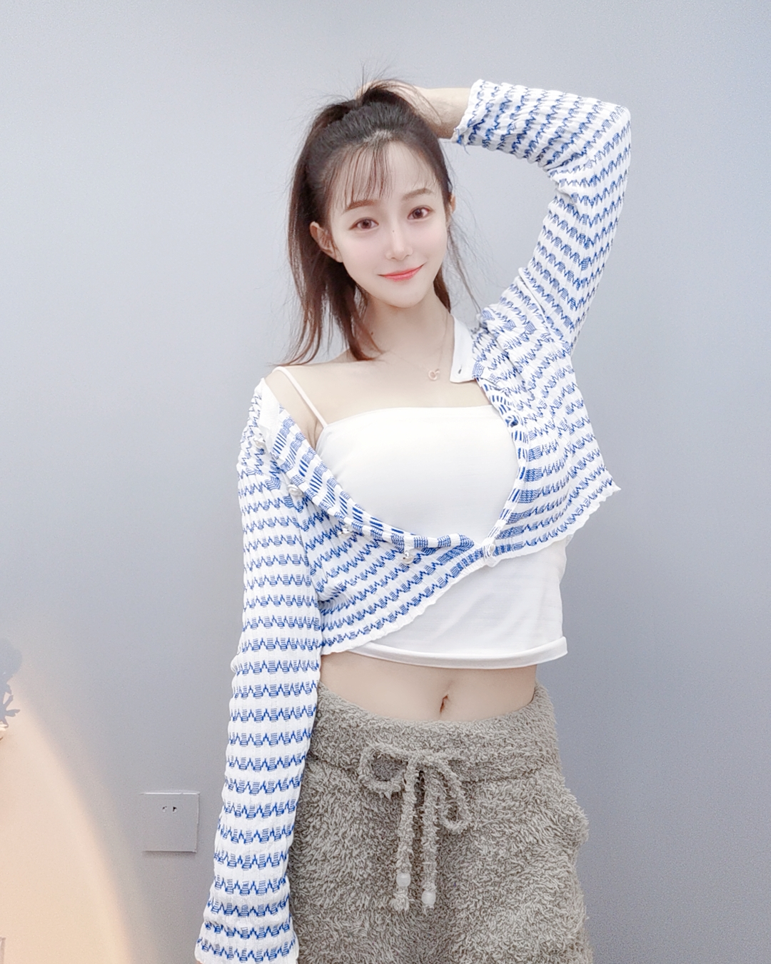 魅力少女小啦啦
