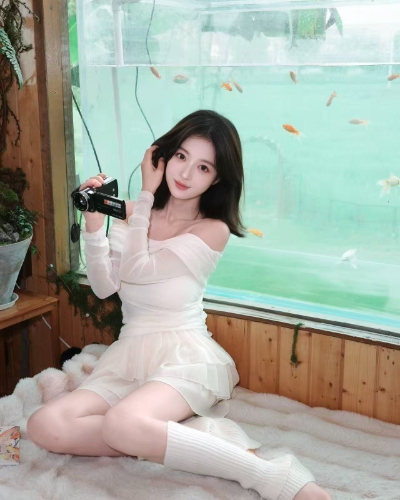 奇领宋昔恩 正在直播