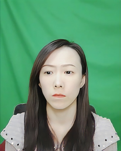 ，