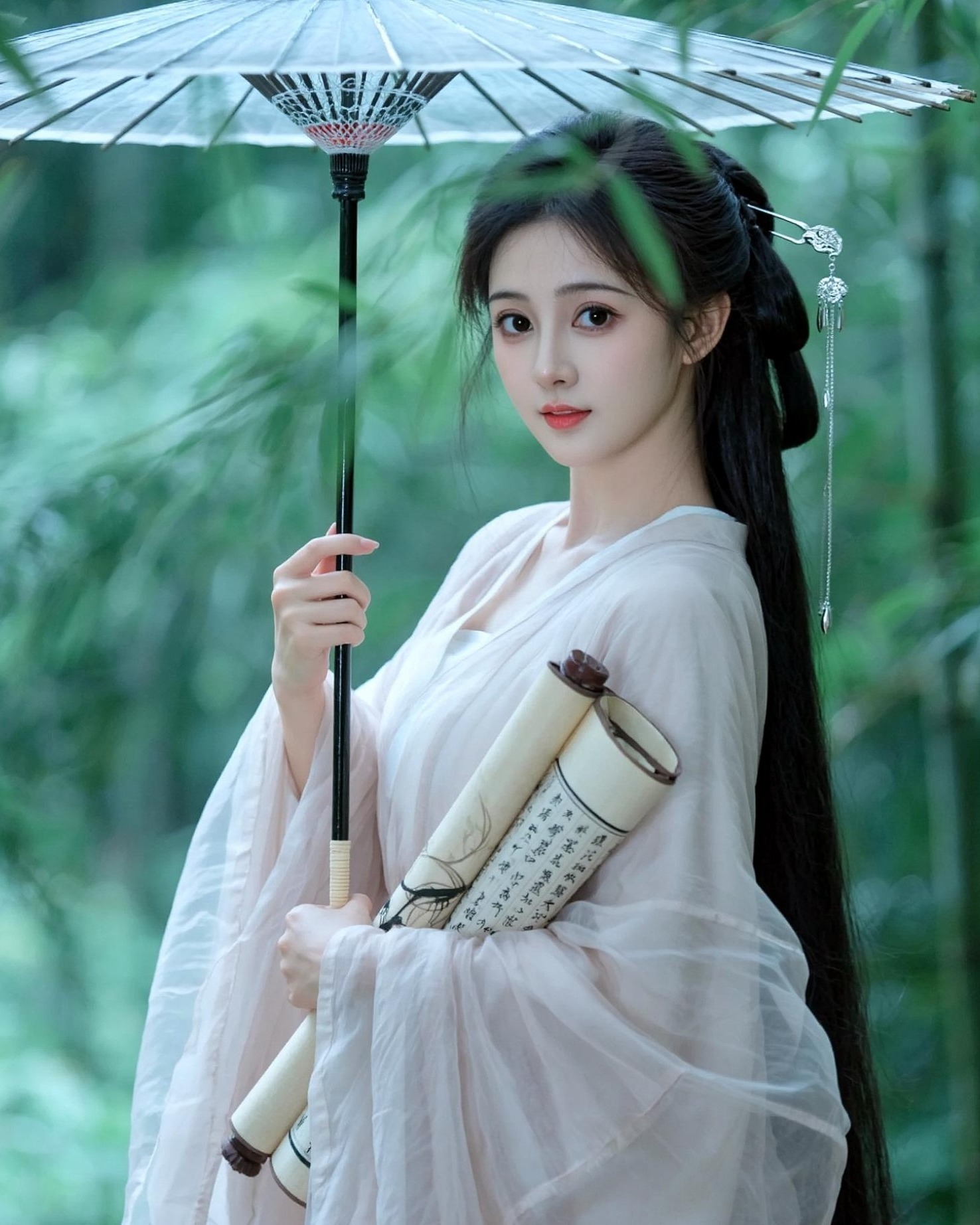 讲故事的柒柒 正在直播